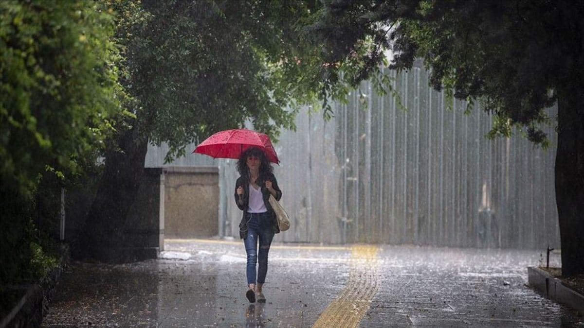 Meteoroloji'den Kuvvetli Yağış Uyarısı: İstanbul, Bursa, Adana Ve Çevrelerinde Tedbirli Olun!