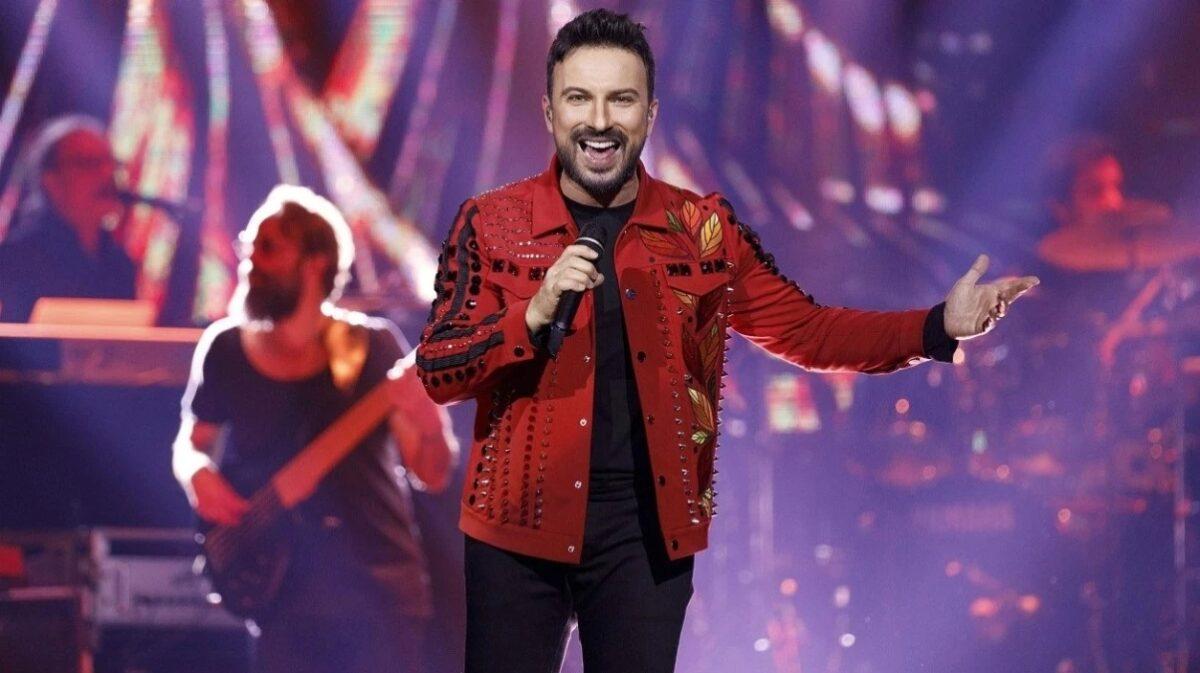 Tarkan, Cumhuriyet'in 100. Yılı Ve Atatürk İçin Özel Beste Yaptı