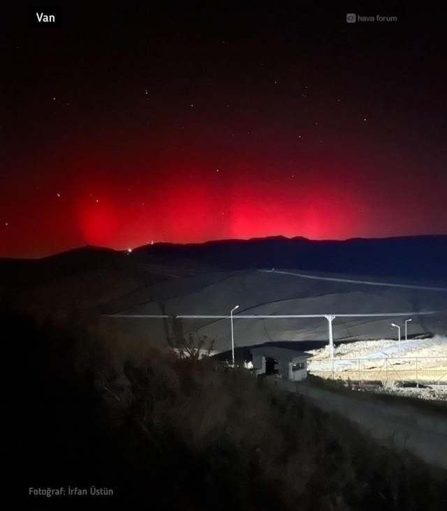 Kuzey Işıkları İstanbul, Tekirdağ, Van, Balıkesir Bölgelerinde Görüntülendi! Türkiye'de Bir İlk...