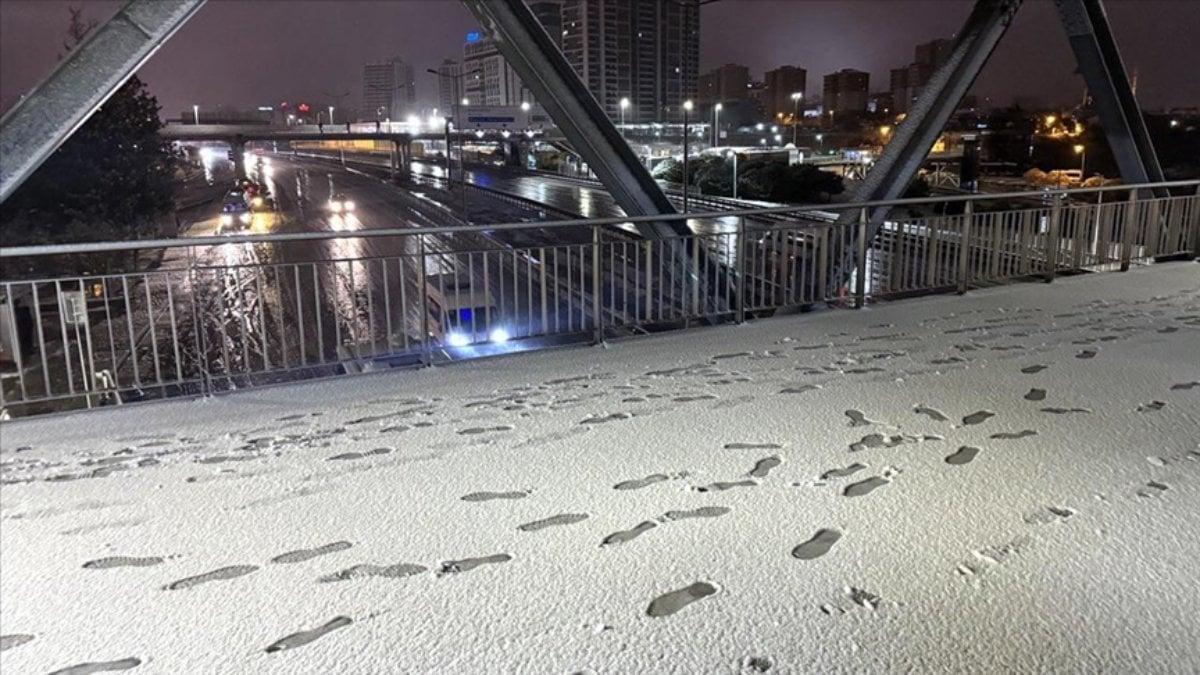 Meteoroloji'den İstanbul'a Kasım Ayında Kar Müjdesi! Geri Sayım Başladı...