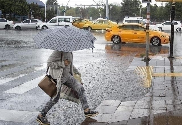 Meteorolojiden Kuvvetli Yağış Ve Şiddetli Rüzgar Uyarısı! Tüm Yurdu Etkileyecek...