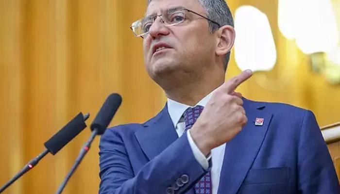 CHP Genel Başkanı Özgür Özel, asgari ücretin belirlenme sürecini eleştirere...