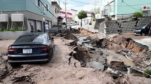 Japonya'da 7.6 Büyüklüğünde Deprem: 24 Kişi Öldü!