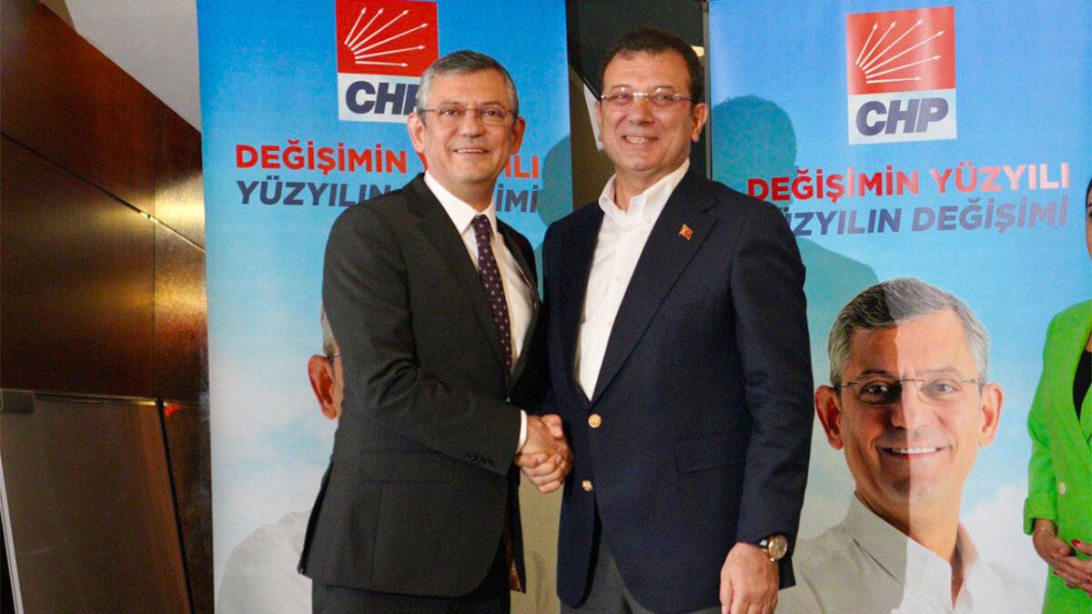 CHP'de belediye başkan adaylarının açıklanması ertelendi. Özgür Özel ile Ek...