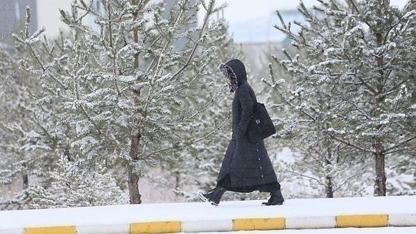 Yoğun Kar Yağışı Uyarısı: Meteoroloji Etkilenecek İlleri Açıkladı!