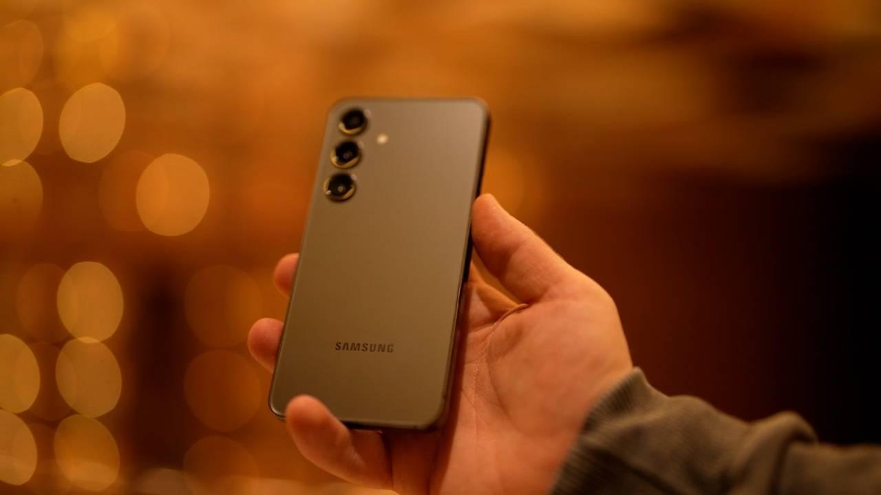 Samsung Galaxy S24 Serisi, iletişimi geliştiren yapay zeka özellikleri ve ü...
