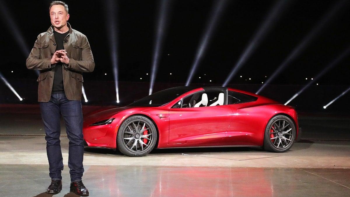 Elon Musk, Tesla'nın 2025'te üretime girecek yeni nesil aracı için işçileri...