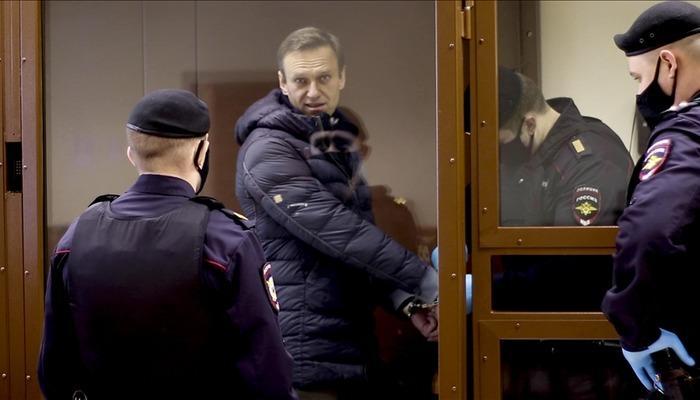 Rus muhalif Alexei Navalny'nin ölümü büyük yankı uyandırdı. Protestolar ve ...