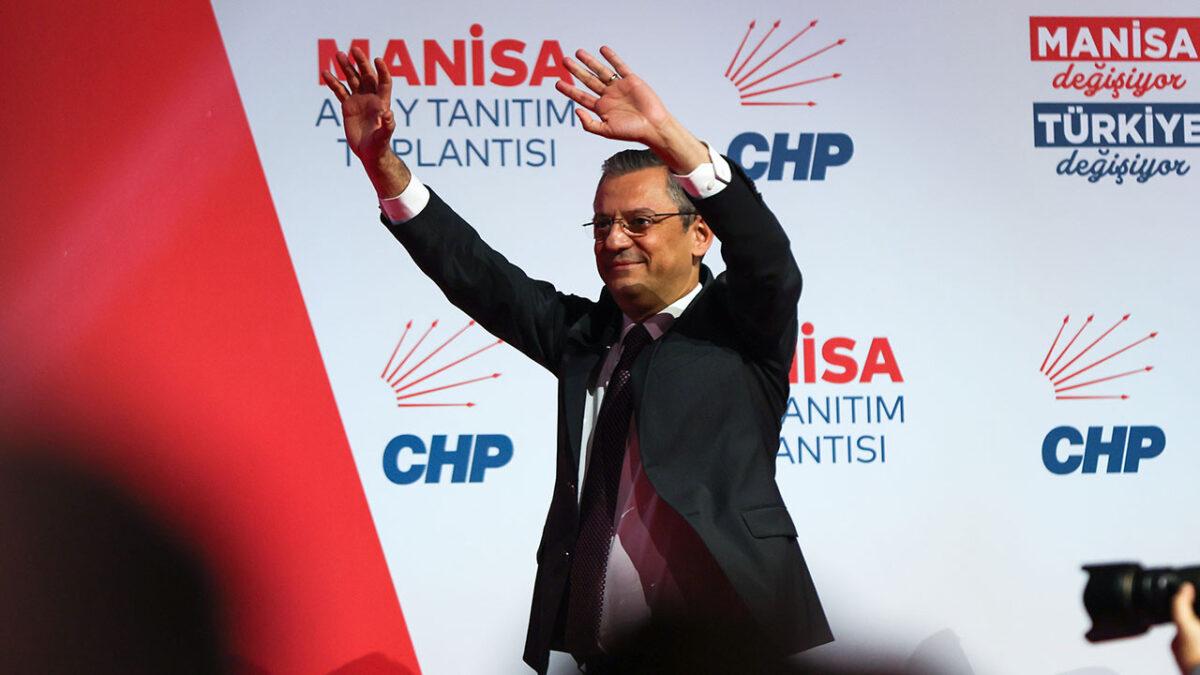 CHP Manisa'da adaylarını tanıttı, Özgür Özel Erdoğan'ın şeriat açıklamaları...