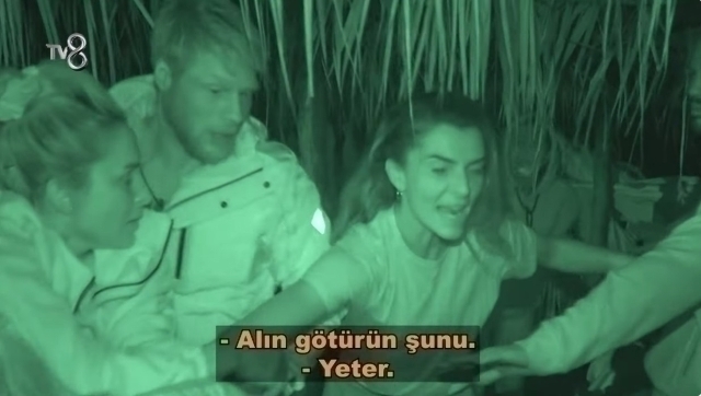 Survivor'da Sema Ve Pınar Arasındaki Kavga Survivor All Star'ı Salladı!