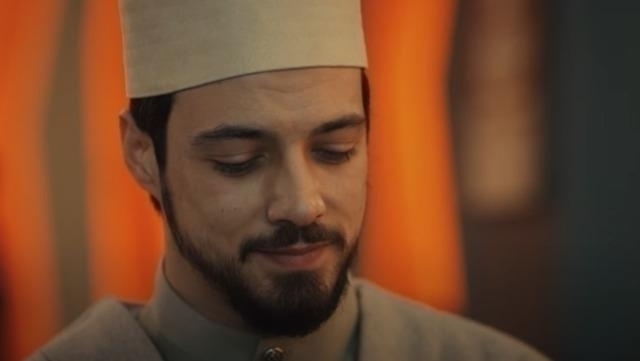 Mira Ve Cüneyd Arasındaki Komik 'Ramazan' Diyalogu Gündemde