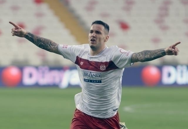 Bülent Uygun: Galatasaray Maçı Öncesi Sivasspor'da Sakatlık Endişesi