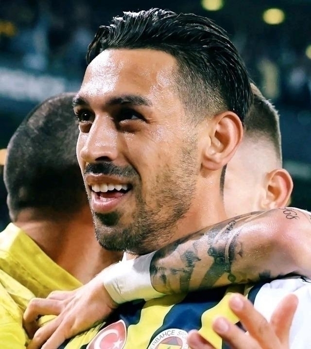 Fenerbahçe, Sivas Deplasmanında Beraberlikle Şampiyonluk Yolunda Yara Aldı!