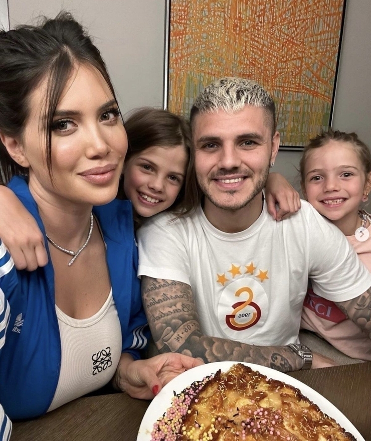 Mauro Icardi'nin Kızı Orgla 'Aşkın Olayım'ı Çaldı