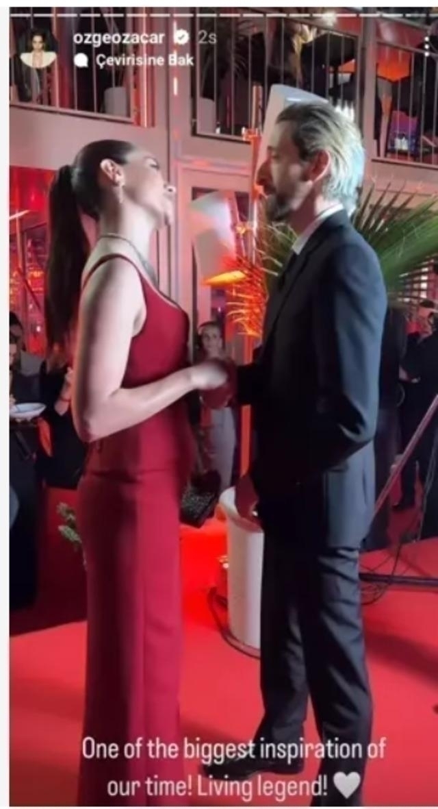 Özge Özacar, Cannes'ta Adrien Brody İle Buluştu