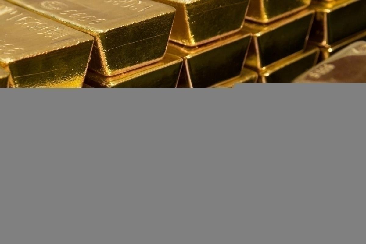 Altın fiyatları güne yükselişle başladı. Altının gram fiyatı 2 bin 477 lira...