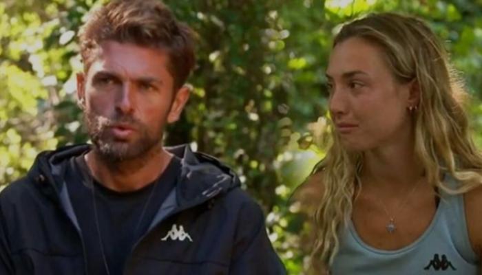 Survivor'da Aşk Üçgeni Krize Yol Açtı, Mert Öcal Ve Sude Burcu Evleniyor! Özel Tarih Açıklandı