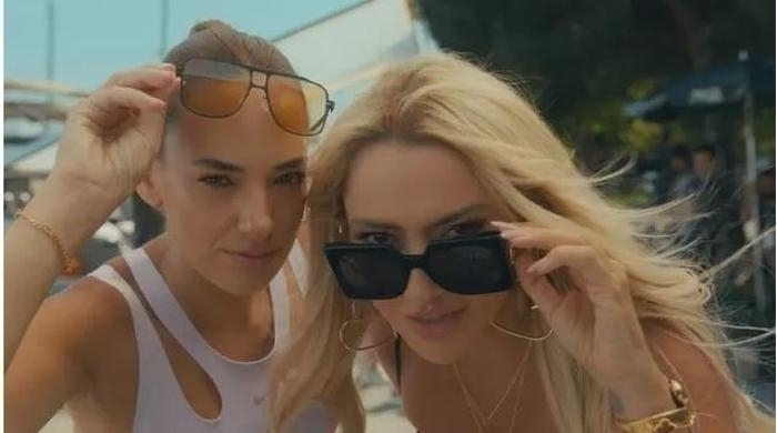 Hadise'nin Yeni Dizisi Sosyal Medyayı Salladı