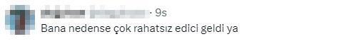 Teoman, 20 yıl sonra yasaklı "Duş" şarkısını seslendirdi; vokalistine sarılması tepki topladı!