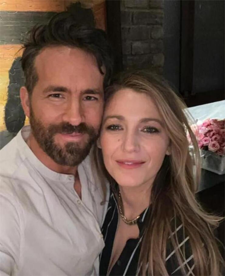 Blake Lively ve Ryan Reynolds'un Evi: Hamilelik Gizliği ve Dağınık Yatak Detayları Ortaya Çıktı