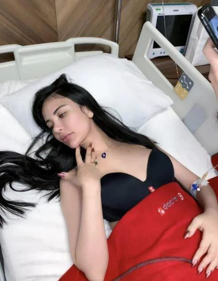 Estetik için 1 milyon dolar harcayan influencer, anne olma hayalini kaybettiğini duyurdu