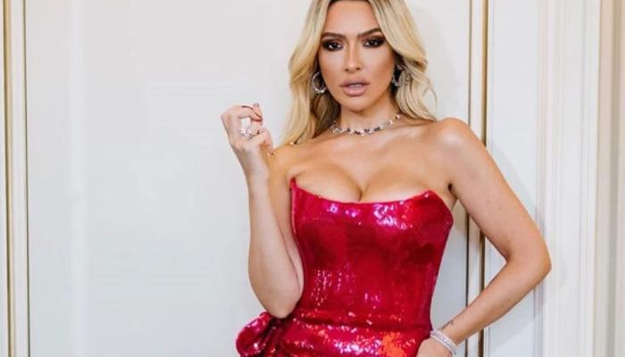 Hadise'den 10 Milyon TL'lik Dizi Anlaşması ve Lüks Araçla Dikkat Çeken Kutlama