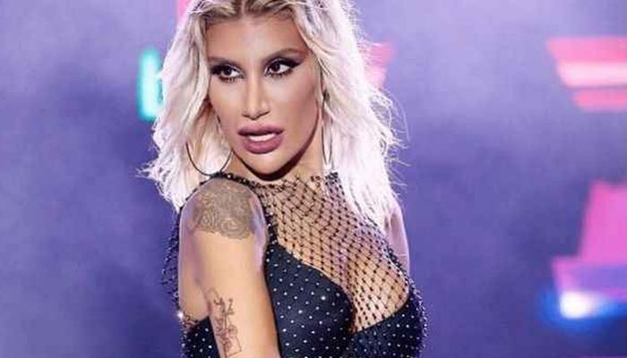 İrem Derici'nin eski aşkı Atakan Işıktutan, konserde duygusal anlara neden oldu