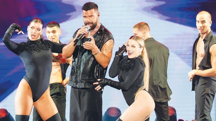 Ricky Martin Antalya'da 10. yıl kutlamasında sahne aldı, Türk hayranlarına teşekkür etti