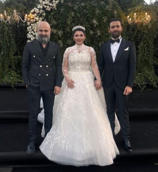 Ferit Kaya ve Yasemin Ceren Topçu Diyarbakır'da geleneksel düğünle hayatlarını birleştirdi!