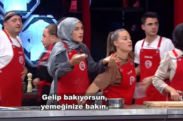 MasterChef'te Beyza'nın Mavi Takım'a tepkisi: "Yaptığınız çok saygısızca"