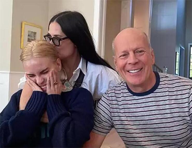 Bruce Willis'in Kızı Tallulah: Babamın Durumu Zor, Ancak Ailemle Birlikte Güçleniyoruz