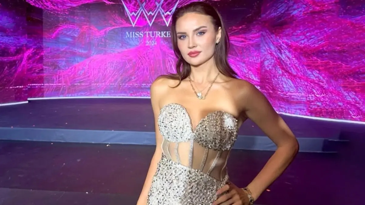 İpek Kuşçu, Miss Turkey'de İlk 20'ye Girememesine Rağmen Güzelliğiyle Dikkat Çekti