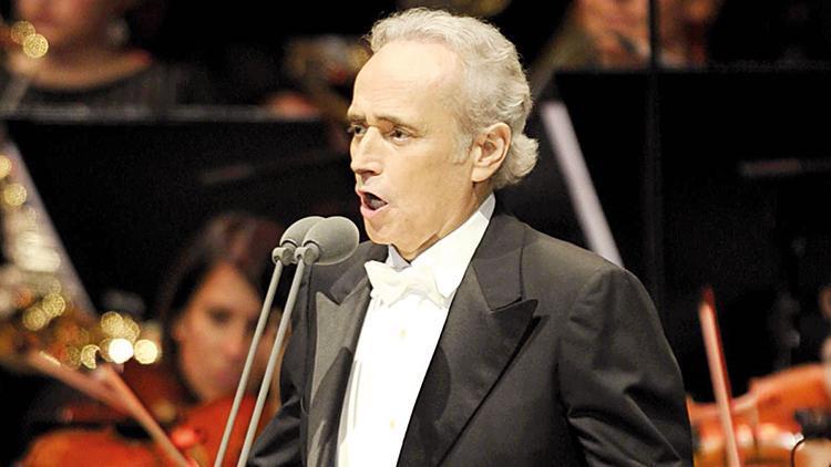 José Carreras: Türkiye'de Sıcak Bir Karşılamayla Jübile Turnesine Başladı