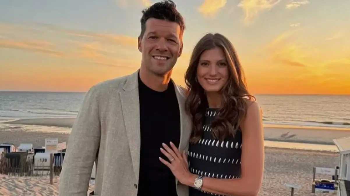 Michael Ballack, 25 yaş küçük model Sophia Schneiderhan ile yeni bir aşk yaşıyor