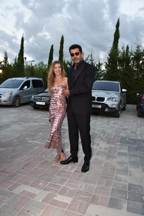 Sinem Kobal'dan Kenan İmirzalıoğlu'na hamilelik desteği için minnet dolu sözler!