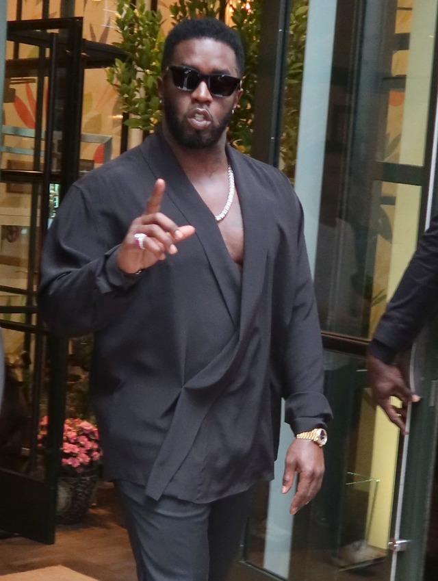 Diddy'ye Seks Ticareti ve Tecavüz Suçlaması! 120'den Fazla Mağdurun İfadesi Ortaya Çıktı