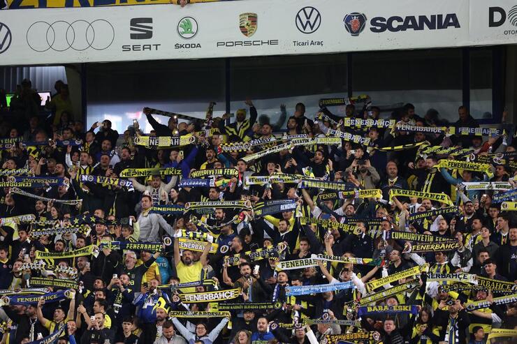 Fenerbahçe Kadıköy'de Bodrum FK'yi 2-0 ile geçti, Cumhuriyet coşkusu yaşandı!