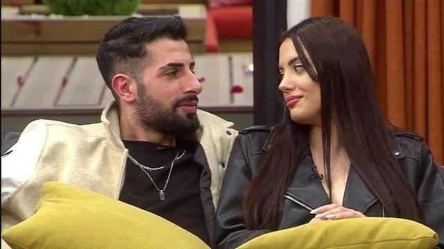 Kısmetse Olur'un şampiyonları Elif ve Sedat, ilişkilerine son verdiklerini duyurdu!