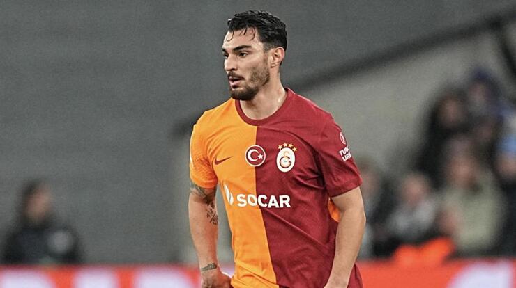 Elias Jelert'in Galatasaray'daki Geleceği Sorgulanıyor, Düşük Performansı Tartışma Yarattı