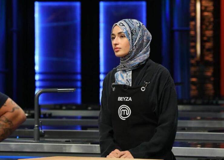 MasterChef Beyza'nın Çekimlerde Yüzü Yanarak Yaralandı, Sağlık Durumu Belirsizliğini Koruyor!