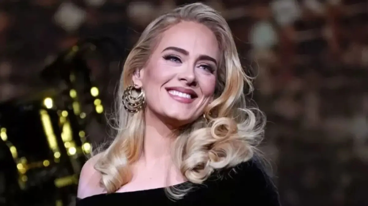 Adele Münih'te Kulak Enfeksiyonu Geçirdi, Kısmi İşitme Kaybı Yaşıyor