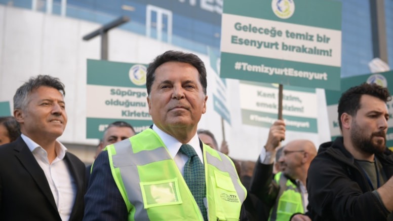 CHP'li Esenyurt Belediye Başkanı Ahmet Özer Gözaltına Alındı! Terör suçlaması...