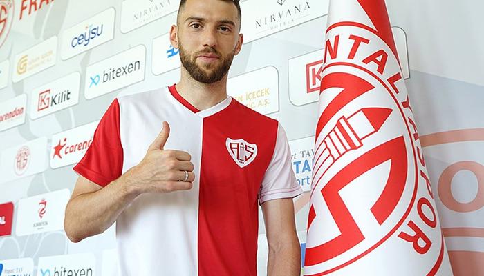 Antalyaspor, Olympiakos'tan transfer ettiği Zymer Bytyqi'nin bonservis...