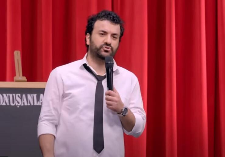 Hasan Can Kaya'nın programındaki komik itiraf: "İlk ilişkimde ertesi gün hapı içtim" açıklaması