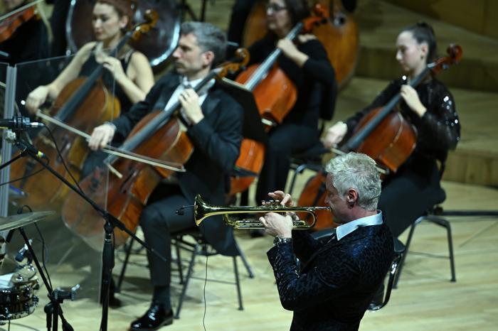 Ankara Kültür Yolu Festivali'nde Chris Botti ve CSO'dan unutulmaz konser deneyimi