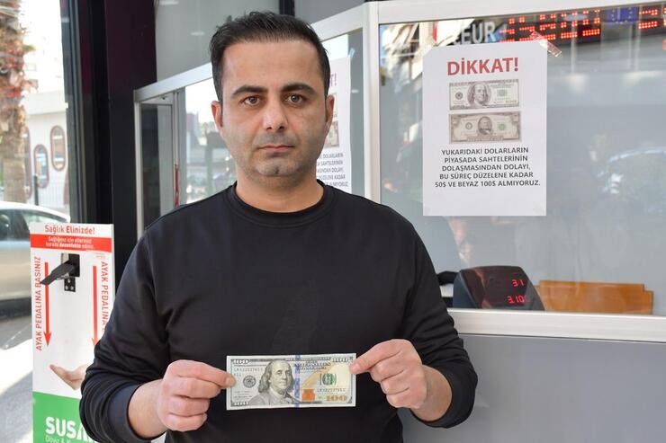 Döviz Büroları Sahte Dolar Alarmı Verdi, 50 ve 100 Dolar Alımını Durdurdu!