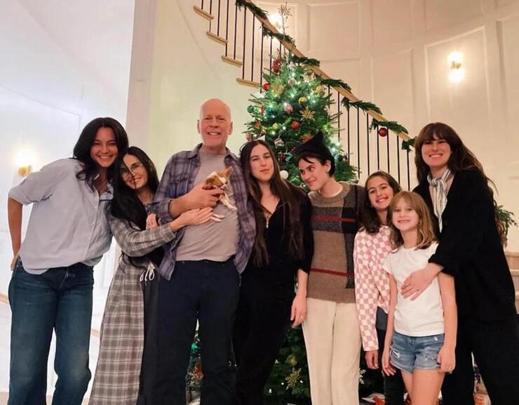 Bruce Willis’in Kızları, Demans Mücadelesinde Babalarına Destek Olmak İçin Bir Araya Geldi