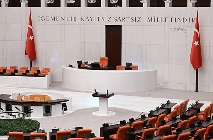 Dubai çikolatası mecliste tartışılıyor: Sağlık tehdit altında, acil önlem alınmalı!