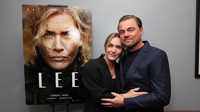 DiCaprio ve Winslet 27 Yıl Sonra Dudak Dudağa Gösterimde Nostaljik Anlar Yaşadı