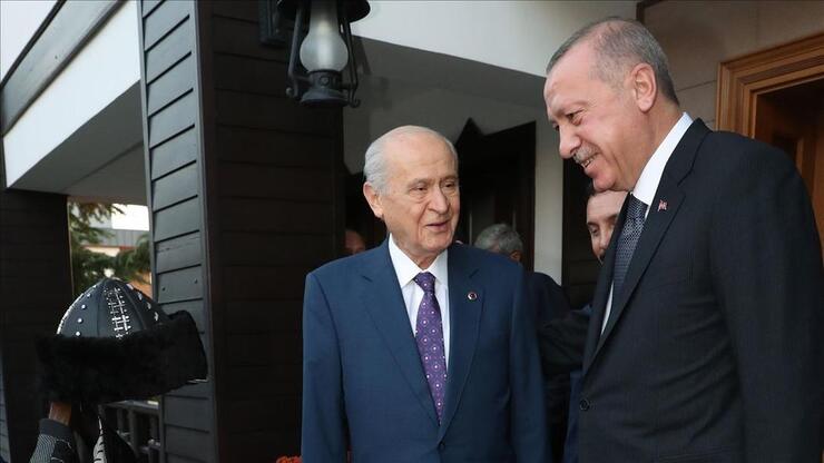 Bahçeli'den sert açıklamalar: "Rezil rüsva edeceğiz, uygun zamanı bekliyoruz"